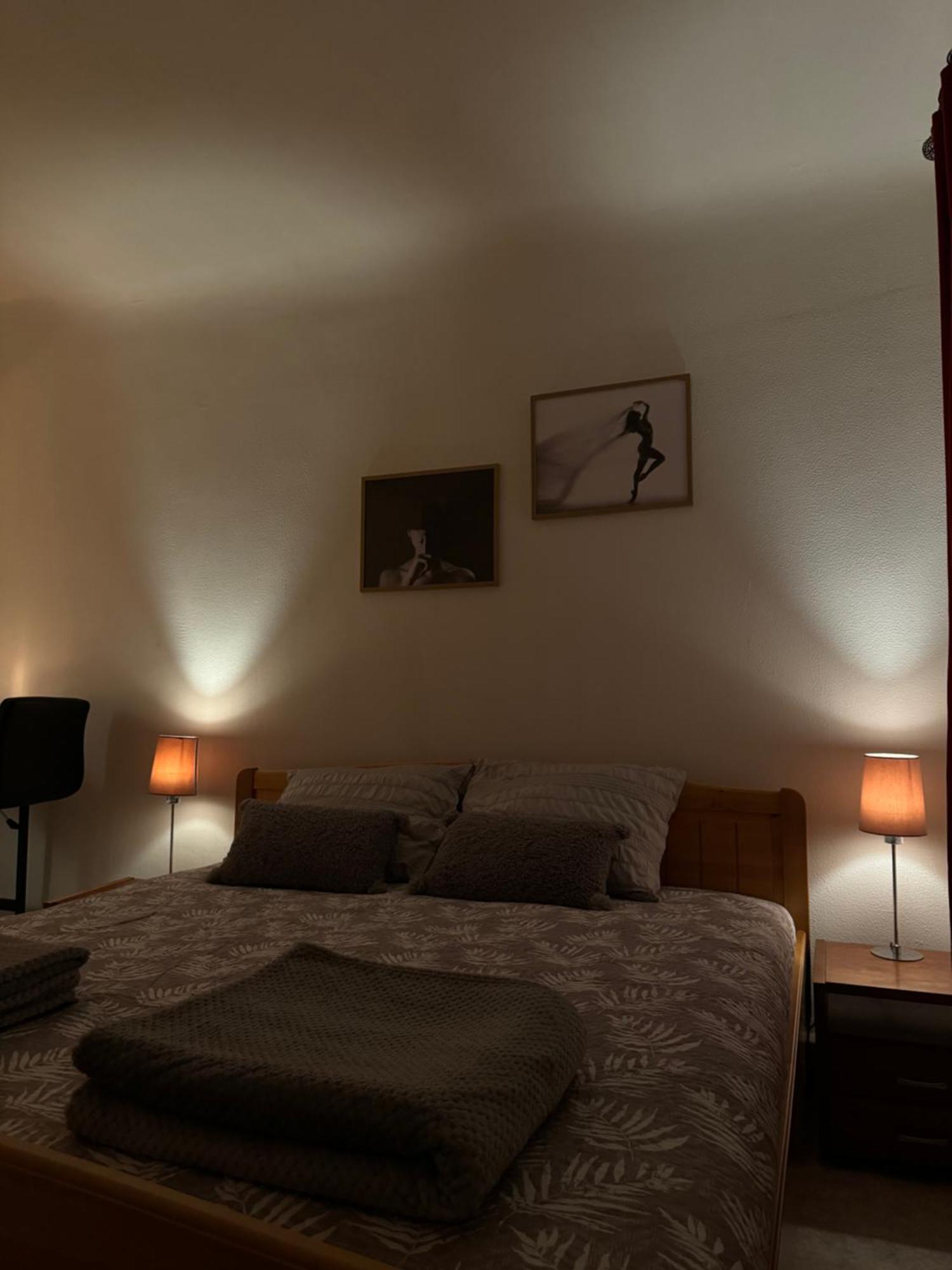 Peaceful 2 Room 50M2 Centric 10 Min To Old Town Ac Riga Exterior photo