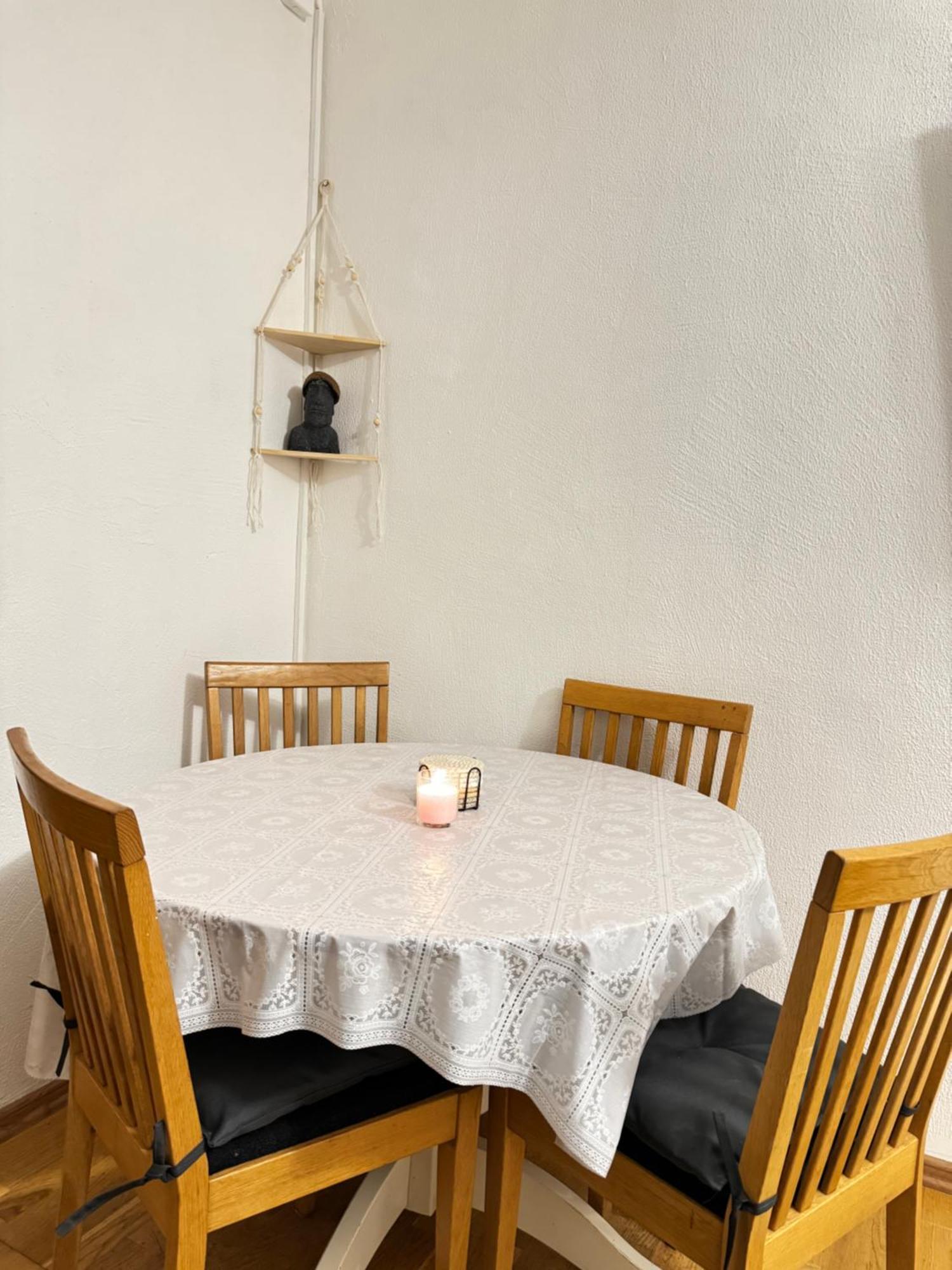 Peaceful 2 Room 50M2 Centric 10 Min To Old Town Ac Riga Exterior photo
