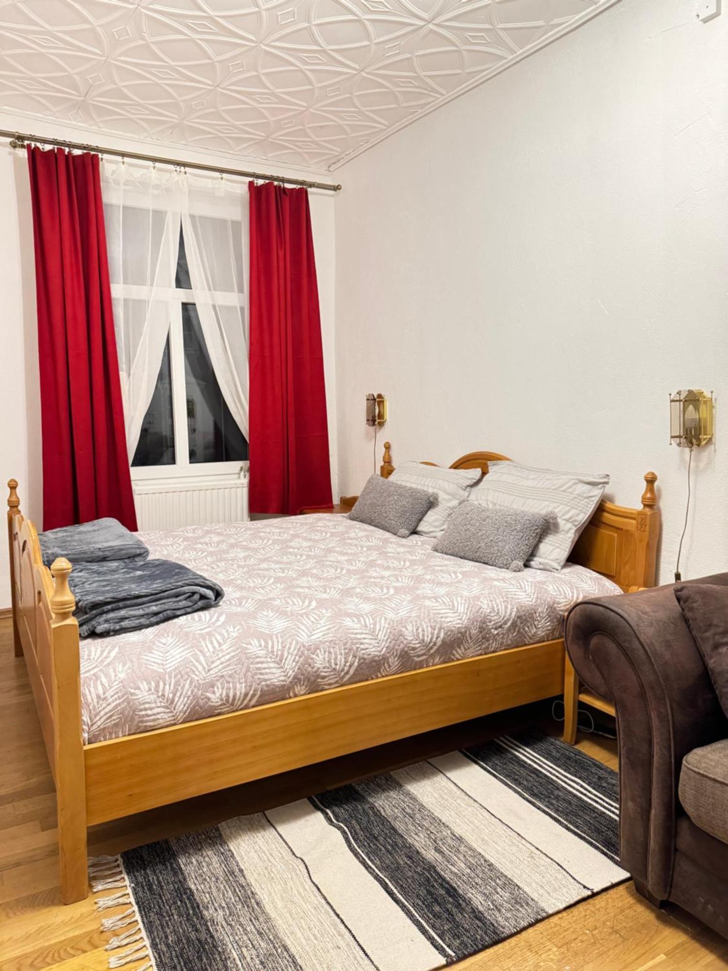 Peaceful 2 Room 50M2 Centric 10 Min To Old Town Ac Riga Exterior photo